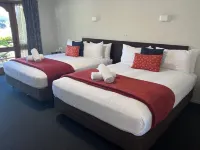The Harvest Hotel