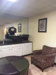 Diamond Inn & Suites