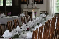 Skivarps Gästgivaregård Hotels in Skurup