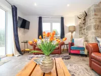 La Petit Maison Hotels in Saint Columb