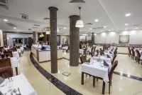 Colosseum Hotel - breakfast