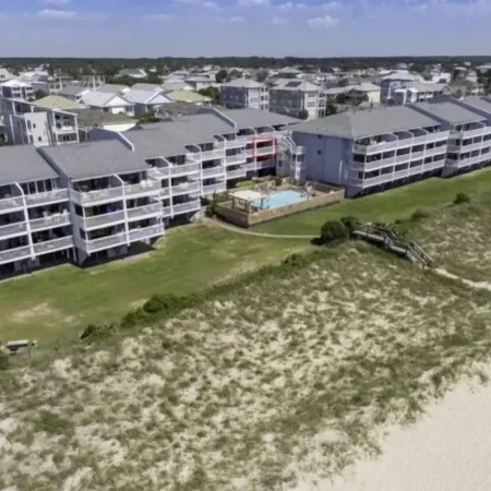 Pura Vida Pure Life - Expansive Views of the Ocean and Wide Sandy Beach 1 Bedroom Condo by RedAwning