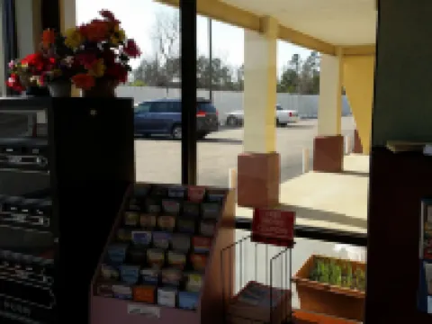 Economy Inn Hotels in Dillon County