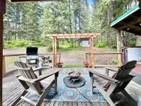 Camp David 1 Bedroom Home by NW Comfy Cabins