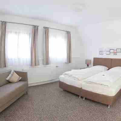Boutiquehotel Goldene Rose - Self-Check-IN Rooms