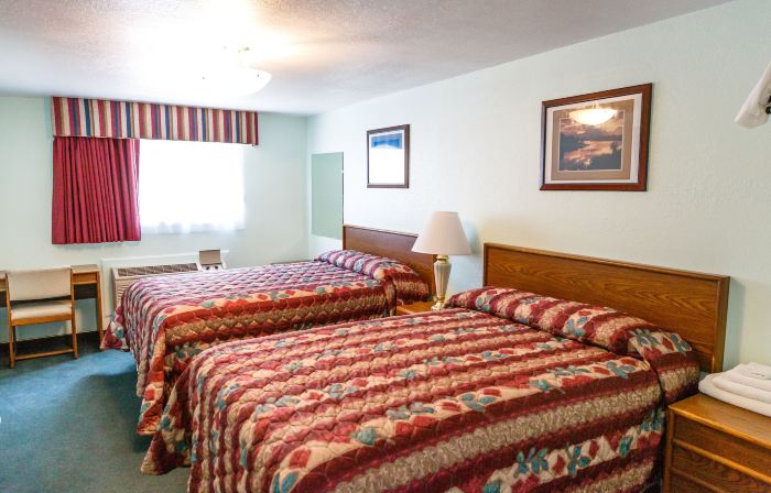 Safari Inn