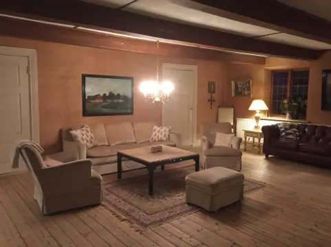 Björkåsa Gård Bed & Box