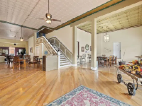 紅巖度假屋套房 温泉村酒店