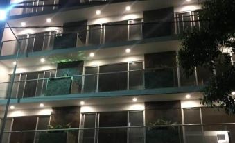 5a Coral Suites