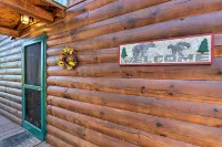 Hot Tub & Deck! High Country Cabin Near Blue Ridge - 3-Star