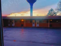 Harbor Beach Inn Hotels in Huron County