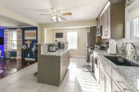 Home Near Skiing & Downtown Worcester