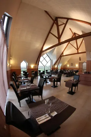 Auberge de Bourgogne Отели в г. Преи