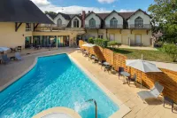 Logis Hôtel Parenthèse, Restaurant & Spa Hotels in Lons-le-Saunier