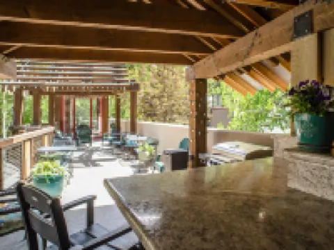 阿爾卑斯一田一墅套房酒店 陶斯滑雪谷酒店