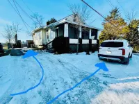 Mid-Century Retreat w/ 5 Star Views!!! Walk to Dining & Bourbon Trail!!!