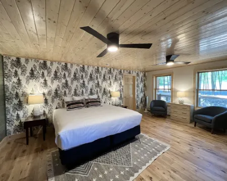 Thomsonite Beach Inn Hotels in Cook County