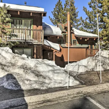 Tahoe Area Townhome < 1 Mi to Heavenly Lifts!