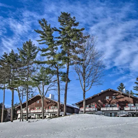 Glen Condo w/ Mountain Views: Walk to Story Land