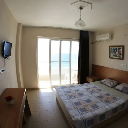 Mavi Cennet Camping Caravan