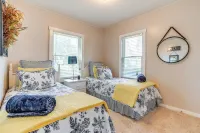 Paw Paw Fall Getaway Wine Fest and Apples!