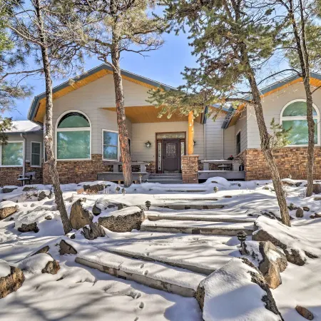 Patio & Forest View: Peaceful Show Low Home