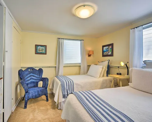 Catalina Island Cottage - Walk to Main St and Beach! Hotels in Avalon