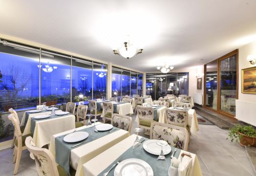 호텔 객실 내부