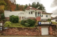 Villa Bruderfels, Garni - parking
