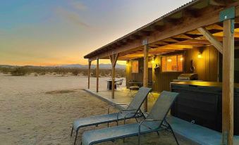 Spy Mountain Hideaway on 5 Acres W/ Hot Tub & Privacy! 1 Bedroom Home by RedAwning