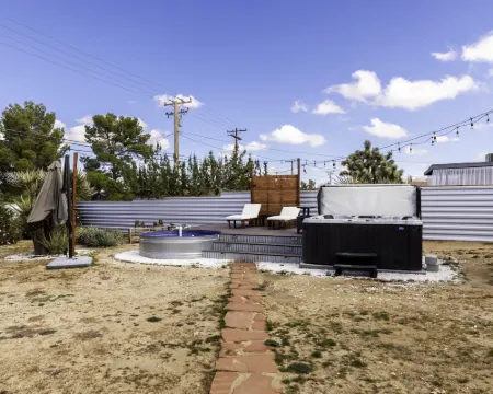 Sky Harbor House - Centrally Located W/Hot Tub 3 Bedroom Home by RedAwning Hotels in Yucca Valley