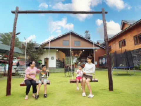 Candy Villa Homestay Prenn Hotels in Duc Trong District