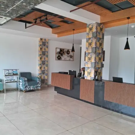 Portola Hotel by Parkside