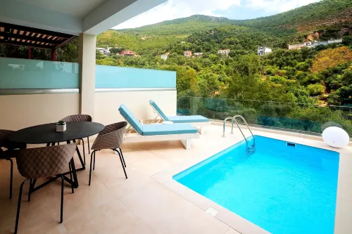 Elite Luxury Villas - piscina