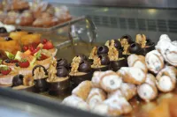 Michelangelo Home B&B Hotels in Rossano