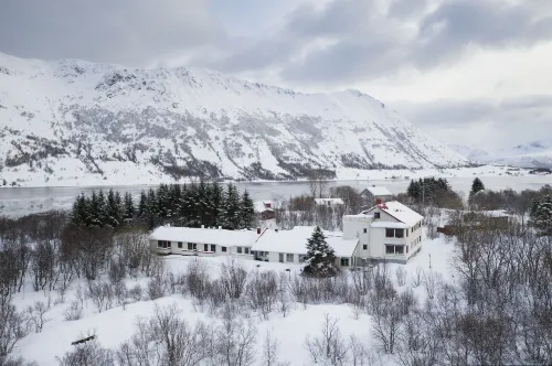 Furu Hostel & Café Hotels in Vestvagoy