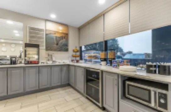 เบสท์เวสเทิร์น ซอลส์เบอรีพลาซ่า โรงแรมในซาลิสบิวรี