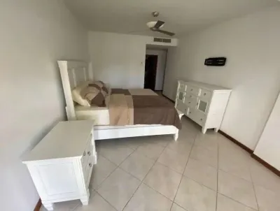 Walking distance to everything on Simpson bay area Restaurants, Beach, Nite Life