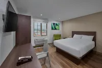 Extended Suites Monterrey Aeropuerto Hotel in zona Aeroporto Internazionale di Monterrey