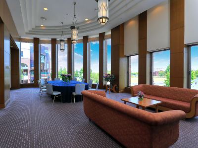 共有エリア ナビオス横浜の写真