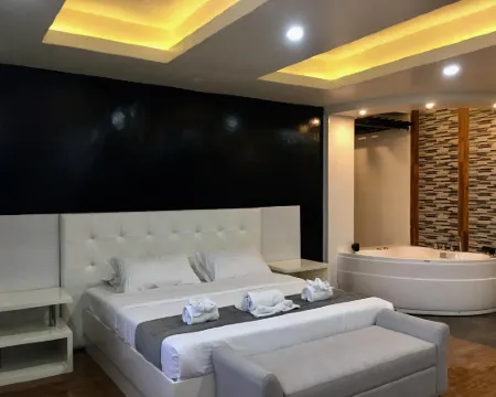 Rangya Hotel Hotele w: Tagaytay