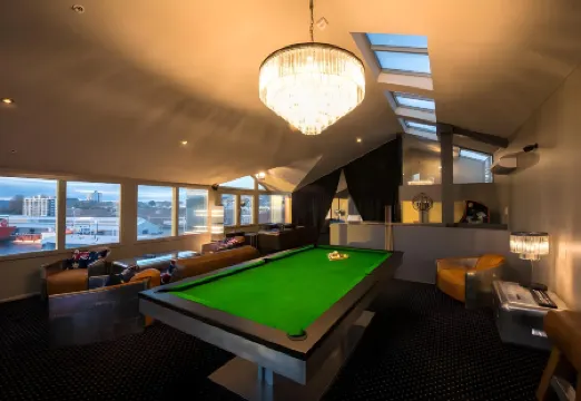 Sullivans Cove Apartments