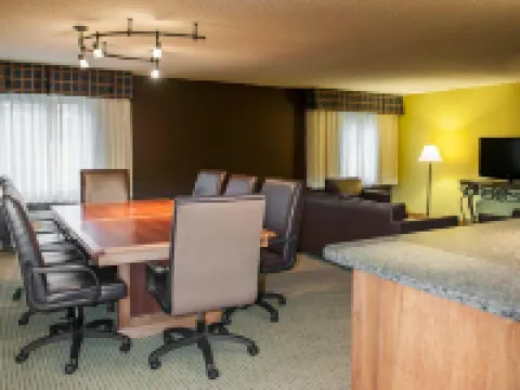 Clarion Hotel Conference Center - North