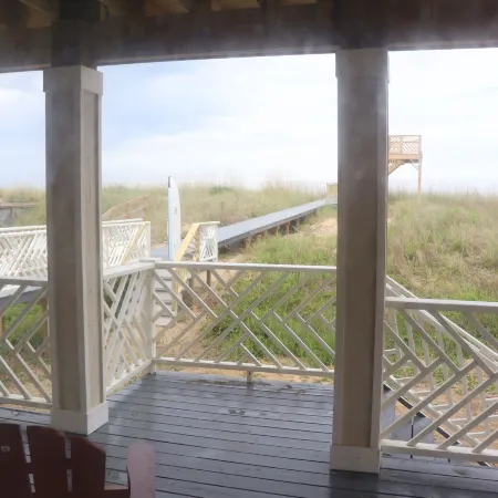 1817 Oceanfront Bed & Breakfast