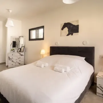 Stella Maris Vista Apartment by Sea N' Rent
