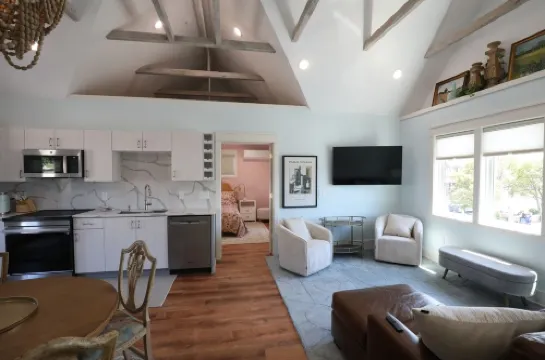 The  Loft at Rapunzels - The Best Location in Frankenmuth