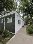Shipping Container in KC - Rooftop Patio & Fire Pit!