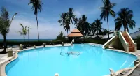 Parai Beach Resort & Spa - Pools