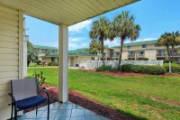 Charming 1-bedroom condo in superb Destin with WiFi, AC