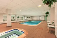 Montauk Manor -1 BR 925 sq. ft. loft in resort overlooking Block Island Sound